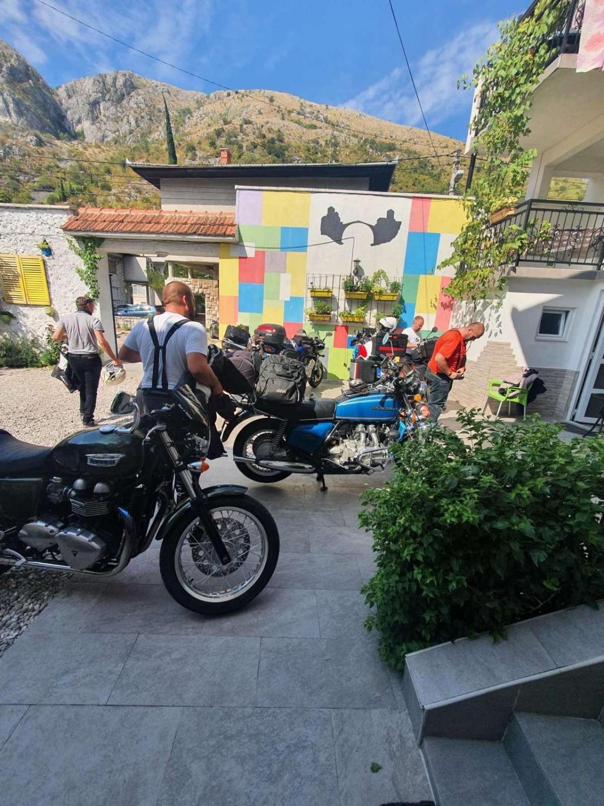 Family Apartment Near Old Town Mostar Ngoại thất bức ảnh